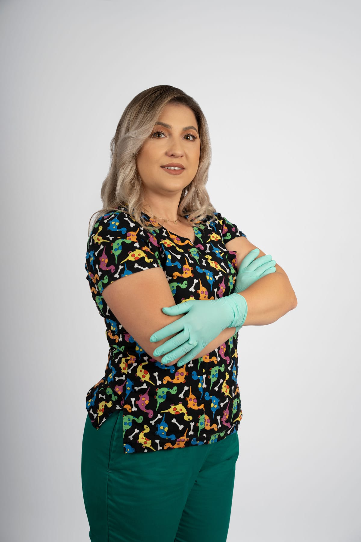 Tyepak Timea — Pedichiuristă Specializată